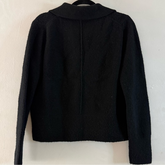 Banana Republic Black Collared V-Neck Knit Sweater Soft Classic Pullover -Size L - Picture 3 of 7
